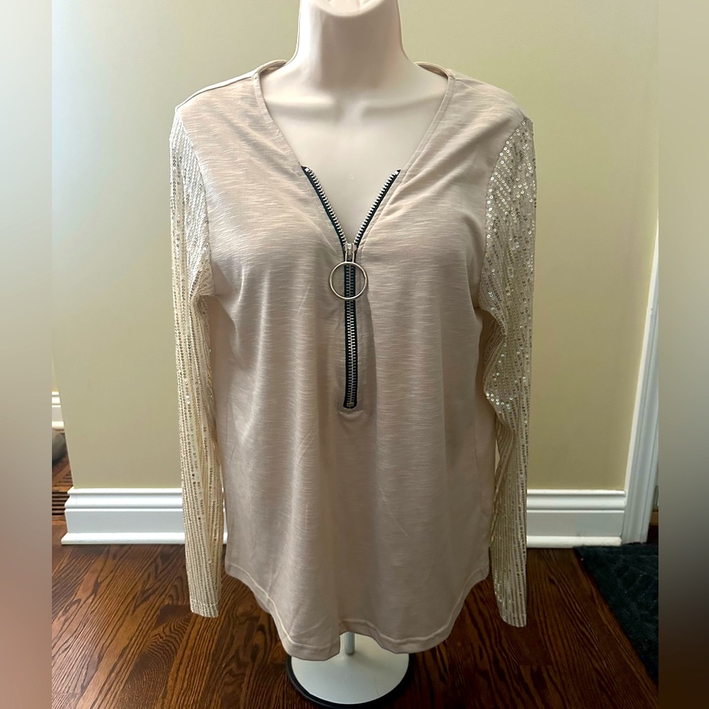 Venus Cream color sparkle long sleeve zip top new with tags size L